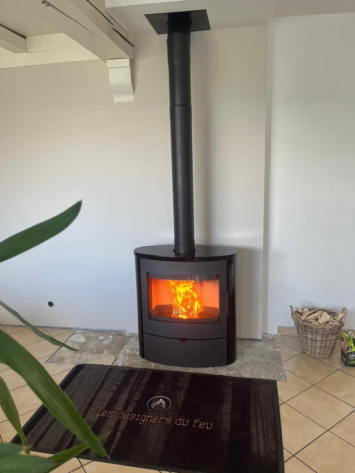 Romotop Navia céramique sous poutres apparentes