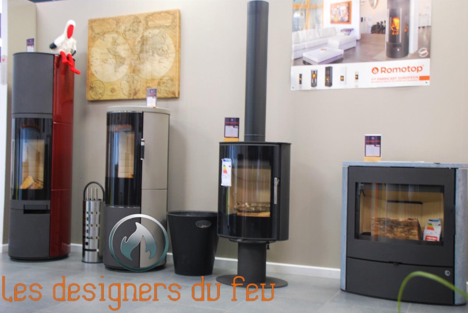 Intérieur du showroom Les Designers du Feu à Gainneville — vue 1